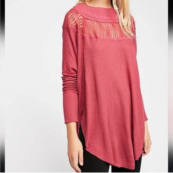 ⭐️Host Pick!⭐️FREE PEOPLE Spring Valley Waffle Knit Top In Cochineal (Pink) L/XL - Picture 1 of 10